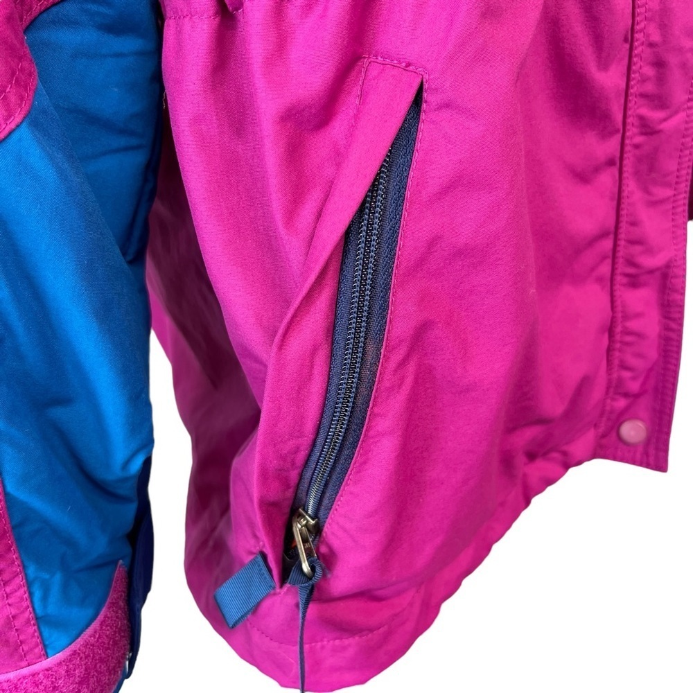 Patagonia Women's Magenta Jacket with Blue & Orange Accents - Picture 8 of 16
